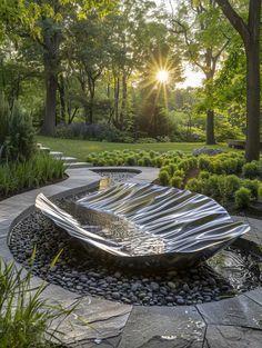 Incorporate artistic sculptures to add⁢ personality ⁣to your modern backyard design