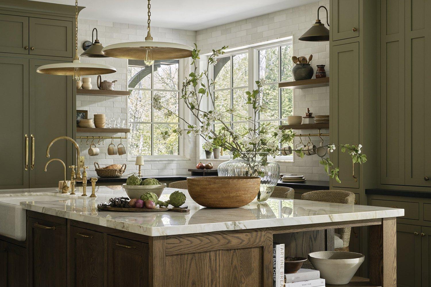 Incorporating⁤ greenery breathes‍ life into your farmhouse kitchen space