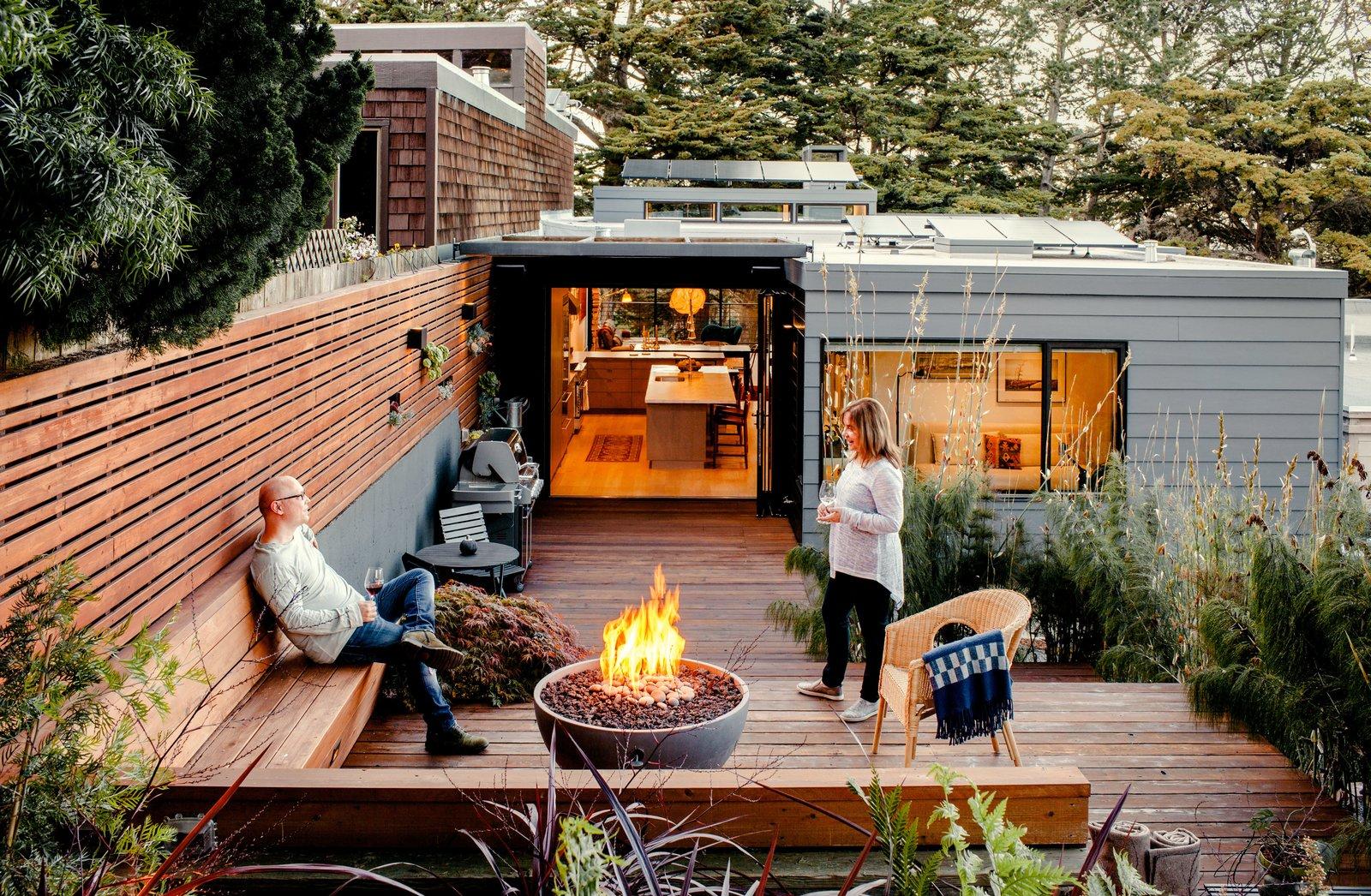 Create a sleek ‌fire pit for cozy gatherings in⁢ your ⁤modern ⁤backyard