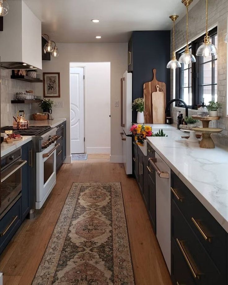 Clever Ideas to Maximize Your Galley Kitchen Space