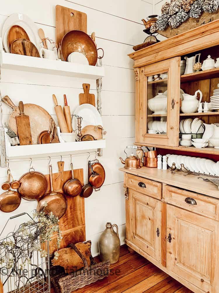 Open shelving: Allows easy access to ‌cherished items ​in your country kitchen