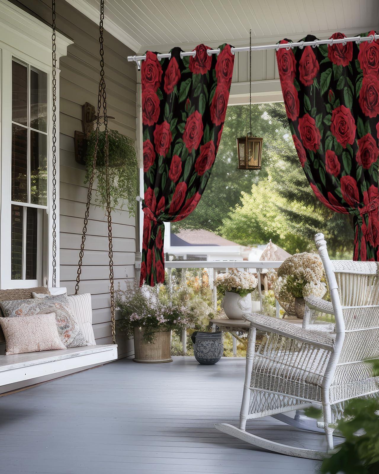 Use outdoor⁢ curtains to add elegance and protection in your patio design