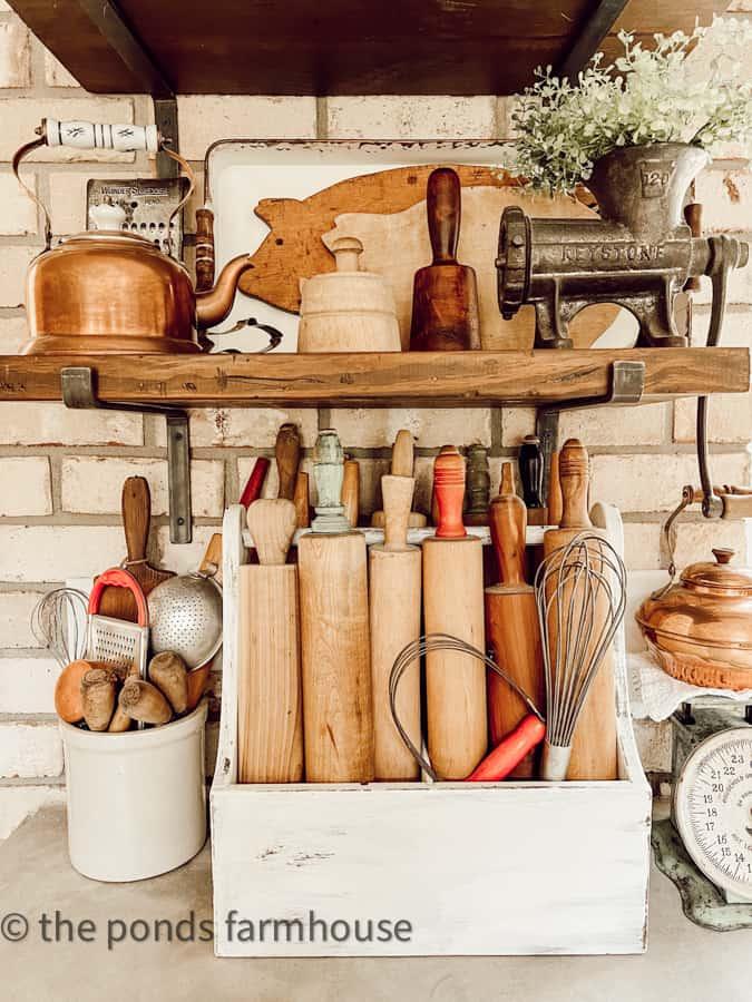 Antique accents⁤ tell stories,‌ enriching the charm of your country kitchen