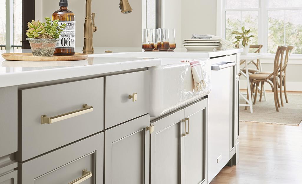 Stylish cabinet hardware adds personality to your modern kitchen design