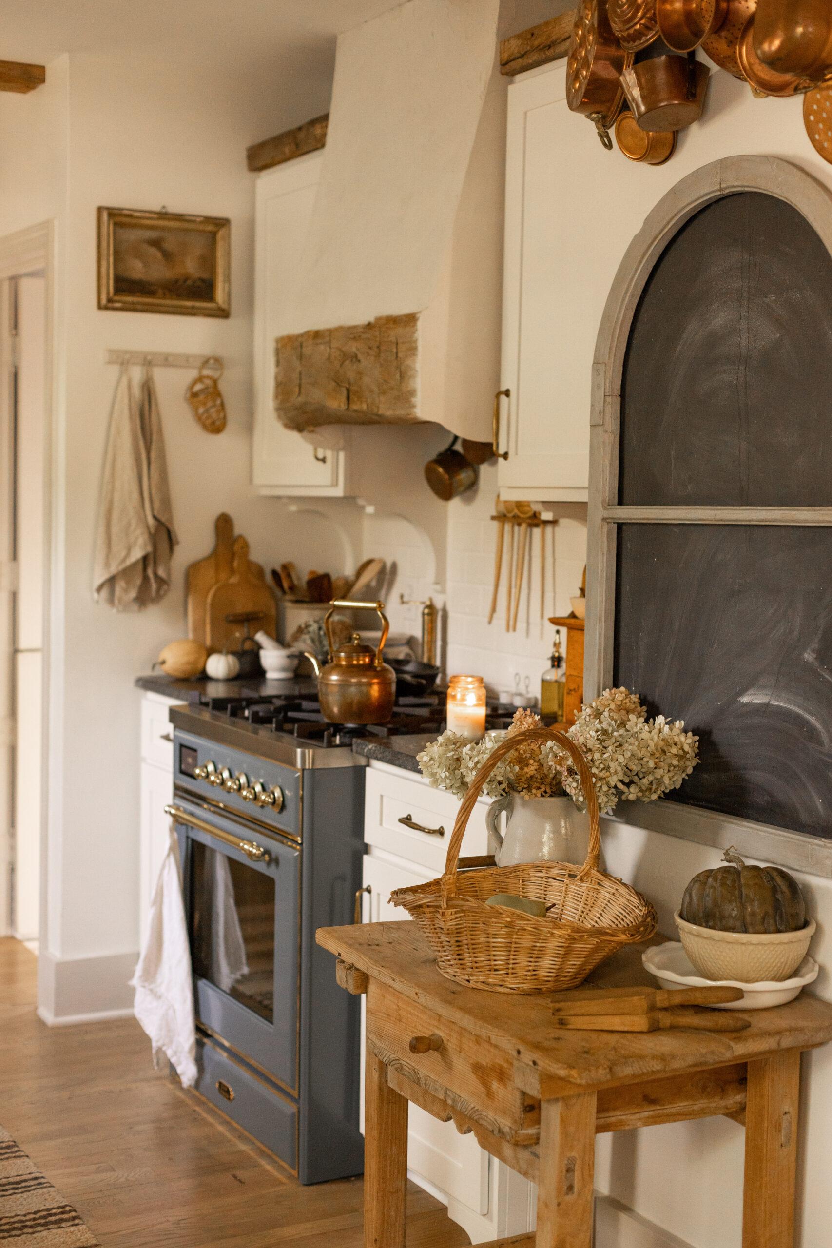 Seasonal decorations keep your country kitchen feeling fresh and inviting