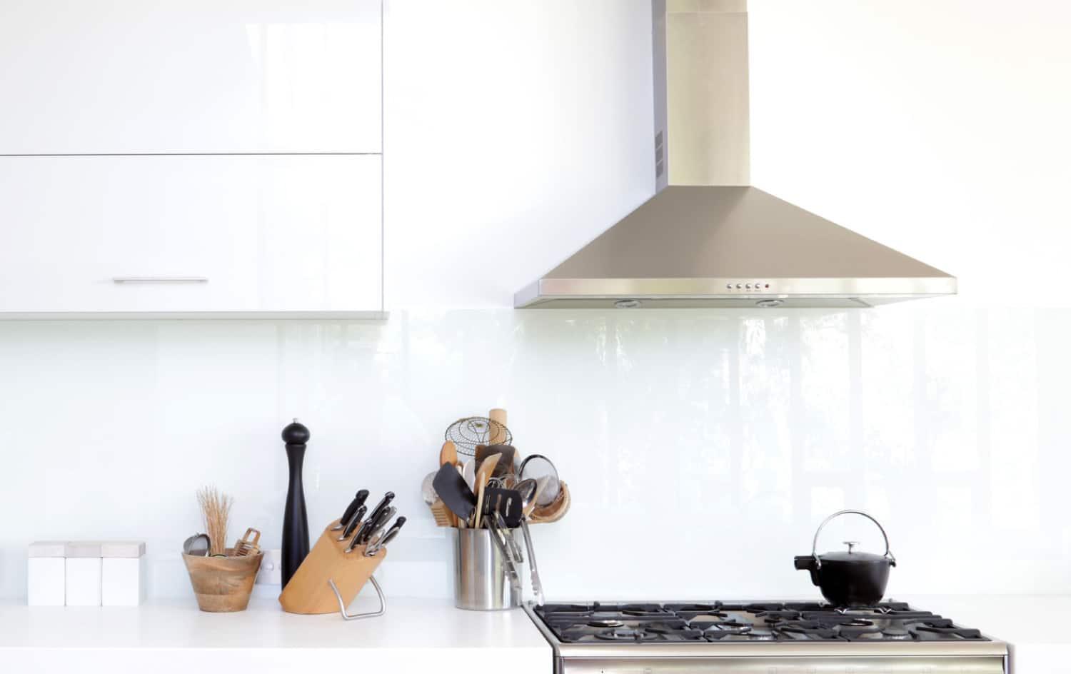 Adequate ventilation systems to keep your modern kitchen fresh⁣ and odor-free