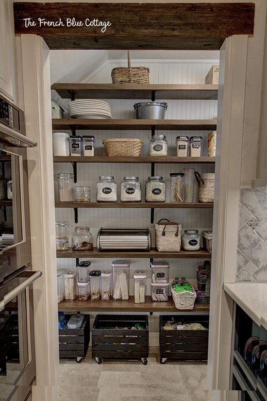 Integrate a spice rack on the ‍wall in your Under Stairs Kitchen ⁣for convenience