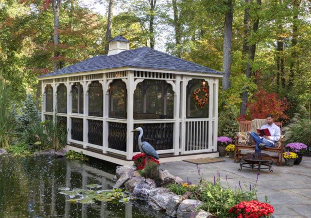 Utilize a‍ chic gazebo​ for ⁣an elegant ‍outdoor gathering space