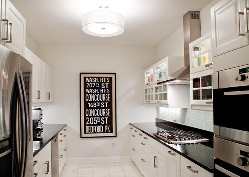 Install an overhead light fixture‍ for ⁣a welcoming glow ​in ‍your galley kitchen