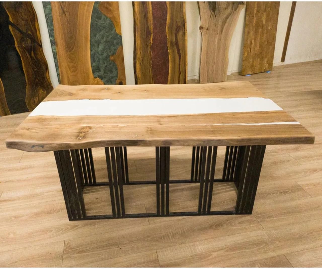 How we Experienced the Customized Large ⁣Epoxy ‍Resin Table's Craftsmanship