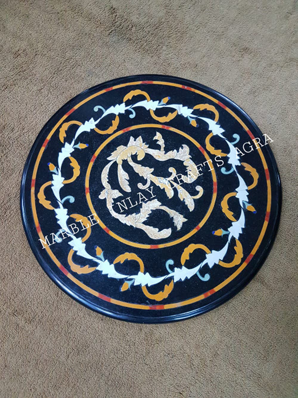 Our Take on the⁢ black ‌Marble⁣ Pietra Dura ​30