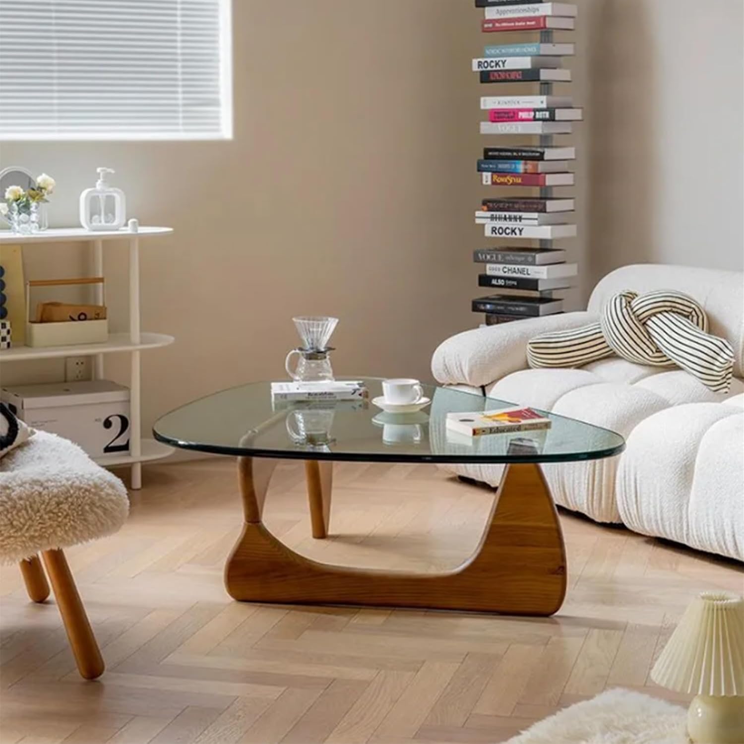why ‌We love the EASYSOUL Glass Coffee Table's Modern Flair