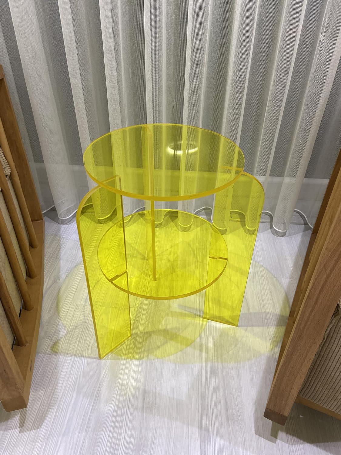 Why‌ We Love Our Handmade Acrylic Coffee Table's Sleek Style