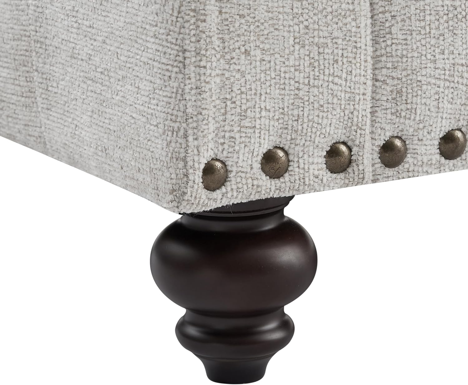 Our ‌Honest Take on FANYE's Classic Chenille Sofa⁣ Set for Six