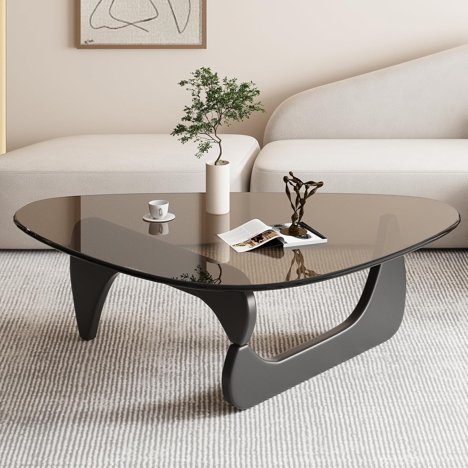 Why We Love⁤ Our Triangle ⁣Glass Coffee Table's Modern⁢ Charm