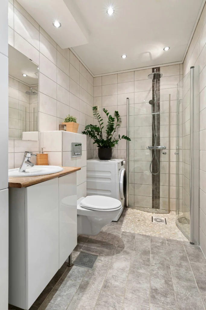 Rustic bathroom design