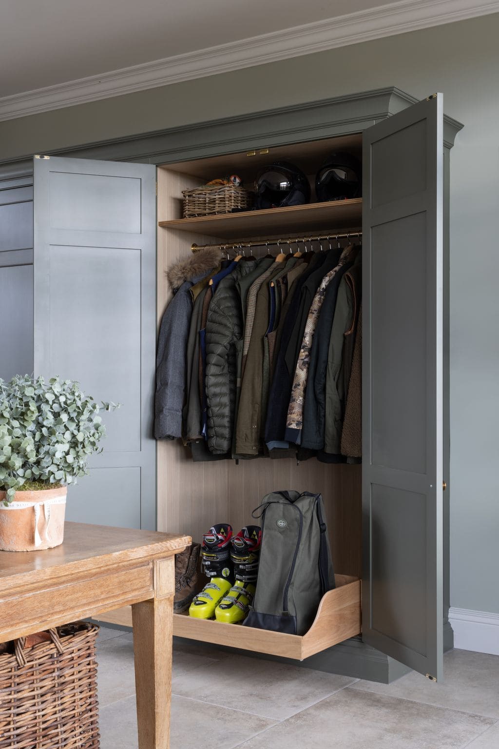 Concealed Storage Mudroom Wardrobe