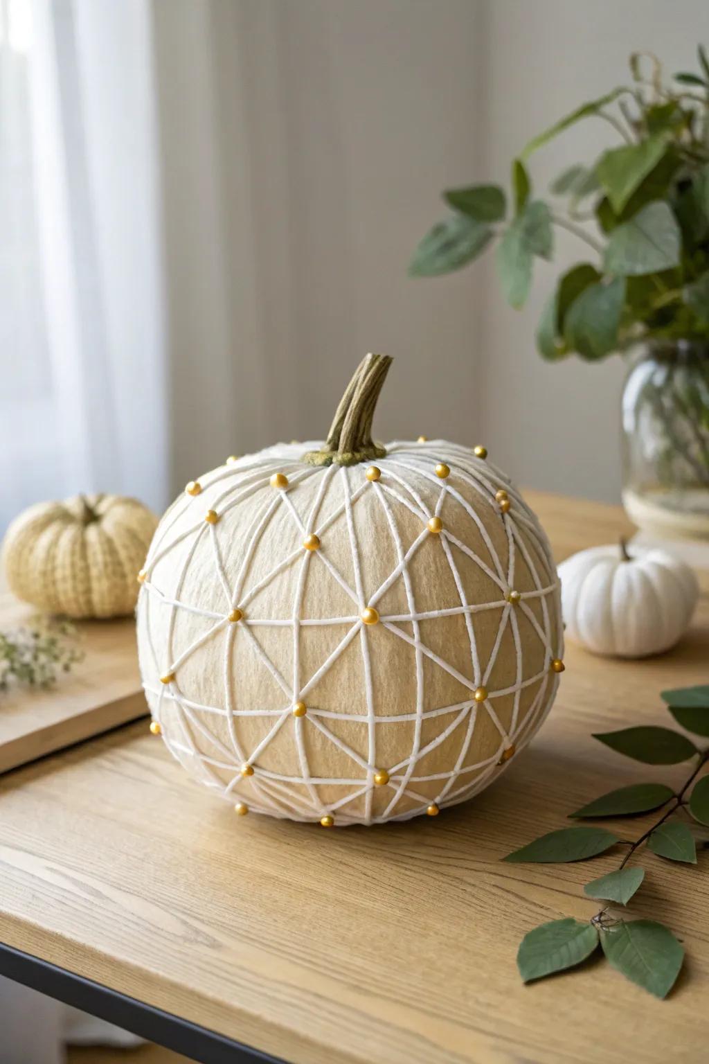 Elevate your autumn decor with this stunning string art pumpkin, combining minimalist charm with a touch of boho elegance.